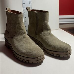 Lucky Brand Womens Suede Hazyl Pull On Zip Ankle Chelsea Boots SZ 6.5M 37 Olive